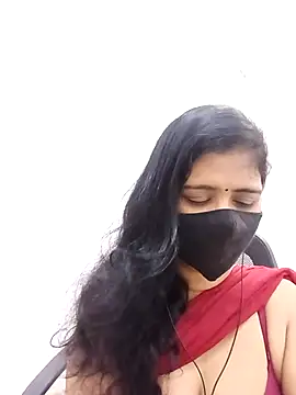 Show modela Lucky-Deepthi na web-kameri