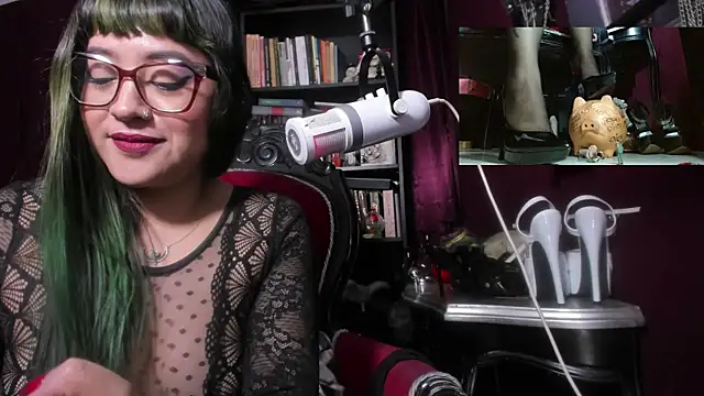 MeGoddesSara – Naživo XXX chat