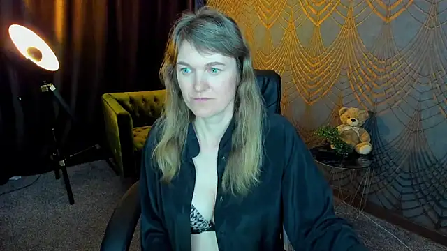 XXX chat uživo modela Anabell_xxx
