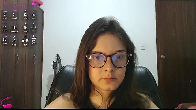 MadieeLorez Chat XXX in diretta
