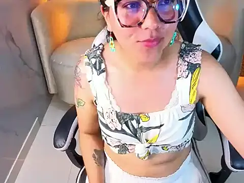 Violeta_Moon_Tx élő XXX-chatje