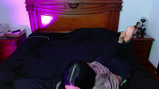 _holy_1 élő XXX-chatje