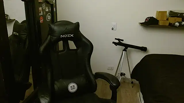 kv___xxx_ Show Webcam