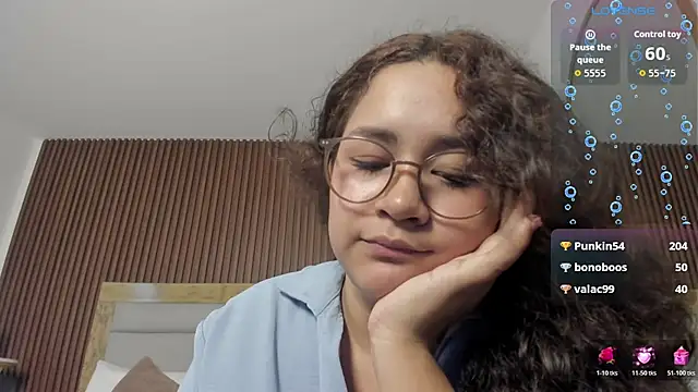 rossie_lanie_'s Live XXX Chat
