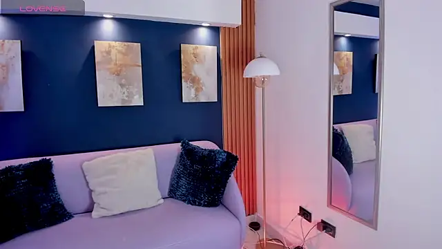 LumierNova Adlı Modelin Web Kamerası Şovu
