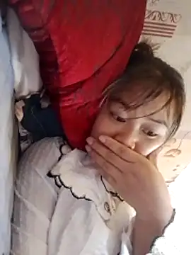 -Dolly-02 Show Webcam