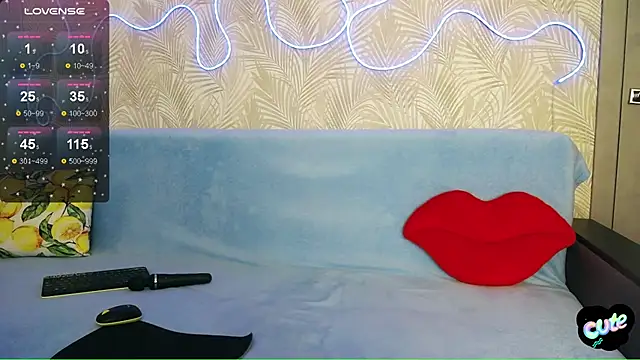 Millanorze élő XXX-chatje