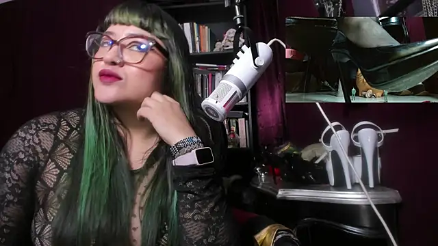 Czat XXX na żywo – MeGoddesSara