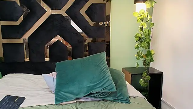 Zamira_Taylor 现场XXX聊天