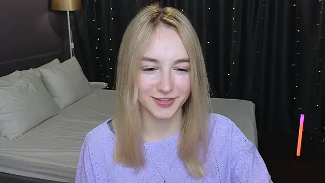 Czat XXX na żywo – Shy_Polly