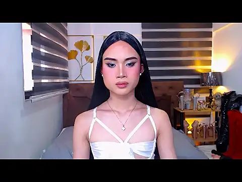 JuicyCockThea 现场XXX聊天