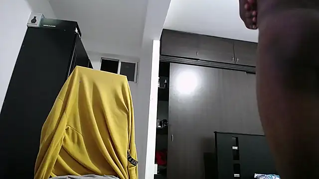 Chat +18 de axel_rios_ ao vivo