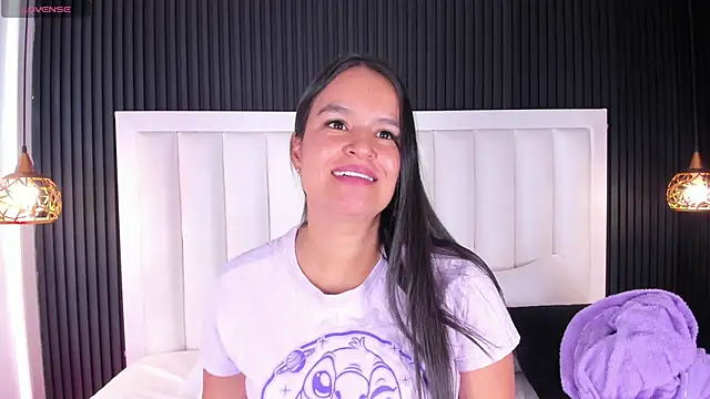 LucieMillerr live XXX chat