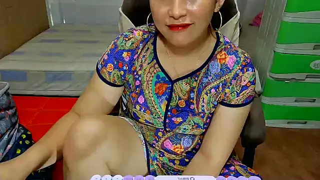 Chat +18 de Filipina_Desire ao vivo