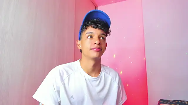 XXX chat uživo modela Maxfrost1