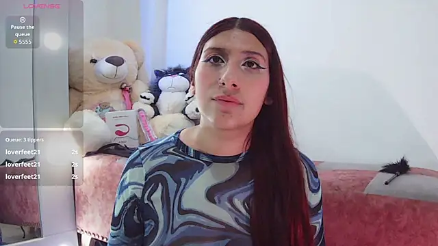 Sara_Blum Adlı Modelin Canlı XXX Sohbeti