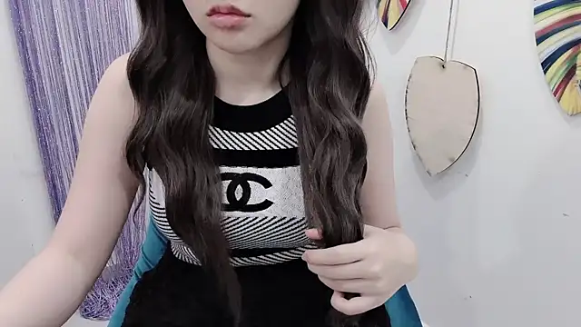 Ari-sweety: онлайн-секс-чат