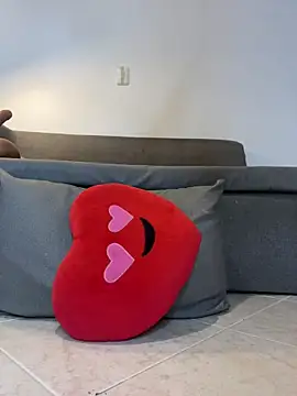 XXX chat uživo modela Soe_Love