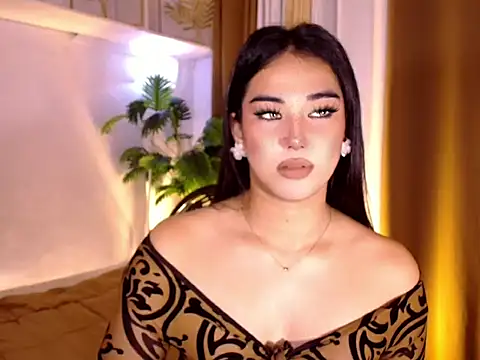 magnificent_kitana élő XXX-chatje
