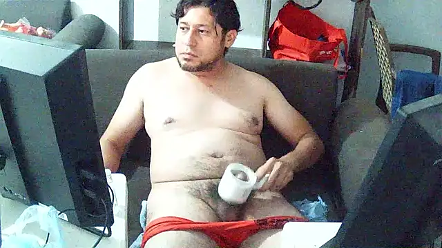 simpatico1000 Adlı Modelin Canlı XXX Sohbeti