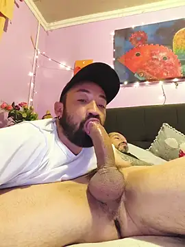 Онлайн чат XXX Tristan40@xh