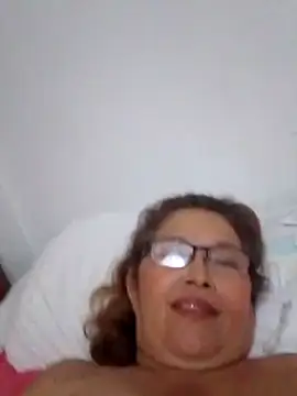 Cessi50 live XXX chat