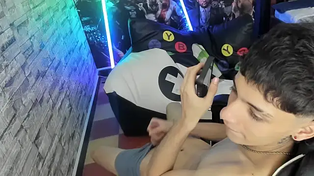 wex_077 라이브 XXX 채팅