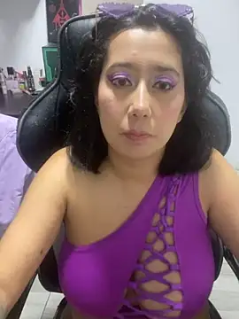 saramaSS Chat XXX live