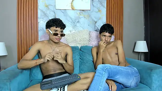 BOUL_GUYS webkamerás műsora