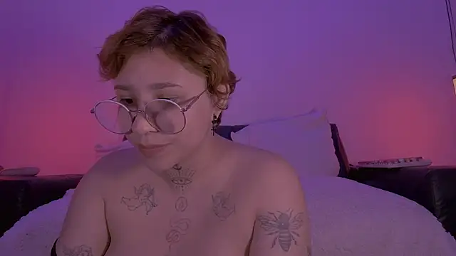 Lilmuh_ Chat XXX in diretta