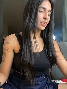DaphneUwu's Webcam Show