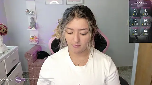 Melannyy_ 现场XXX聊天
