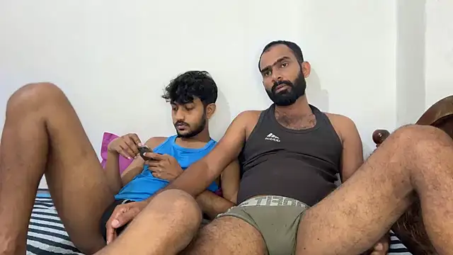 Вебкам-шоу DesiDaddyandSon