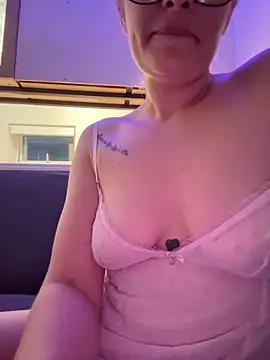 adria93adr live XXX chat