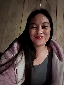 Chat XXX en directo de Alice-567
