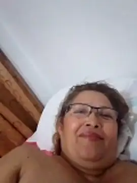 Chat +18 de Cessi50 ao vivo