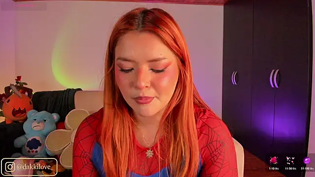 Czat XXX na żywo – DAKOTA_LOVEE