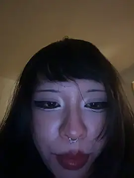 Chatroom XXX en direct de Kitty_yukimura