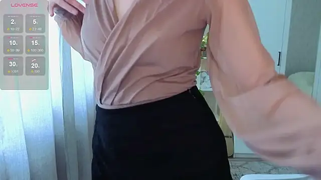 XXX chat uživo modela Emily_lune