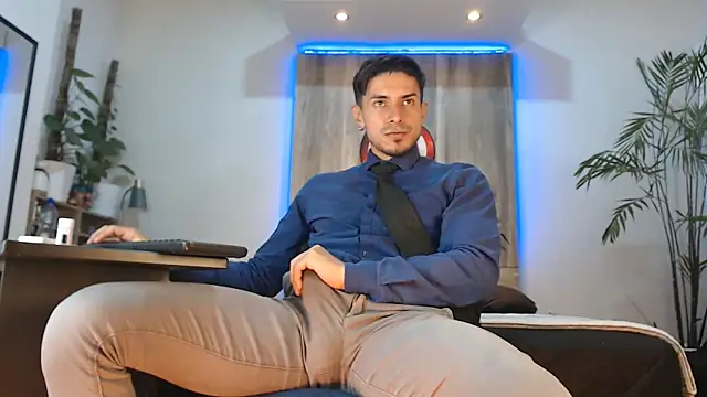 Andrew_4_ 在線直播表演