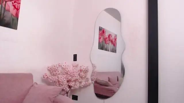 pinky_f00xのライブXXXチャット