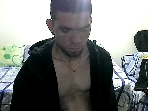 Chat XXX en directo de thomas2wood