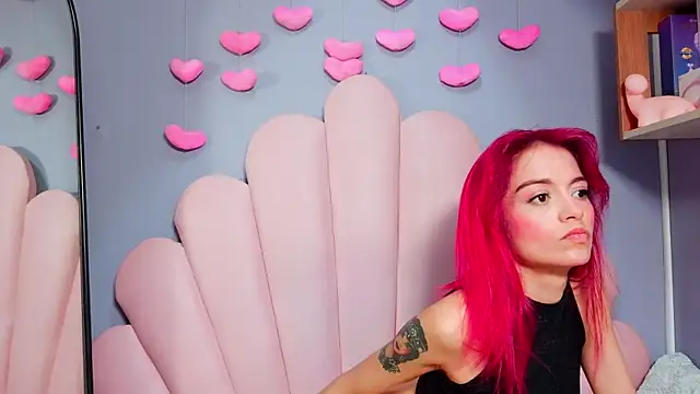 luci_miller élő XXX-chatje