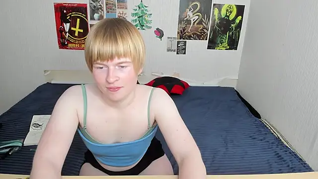 Cattie_w_ Live XXX-chat