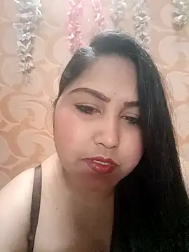 Show modela hornynancy na web-kameri