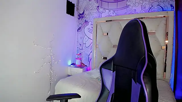 AAA_WHITE – webcam-show
