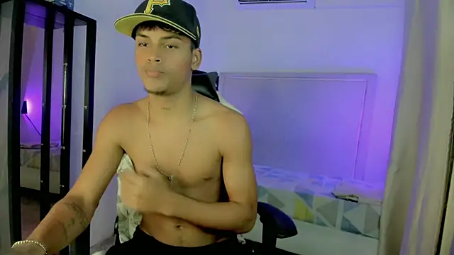 Angel_foxc_'s Live XXX Chat