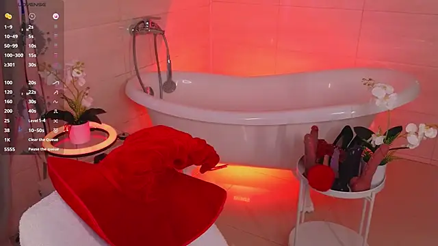 WICKEDEMBER – Naživo XXX chat