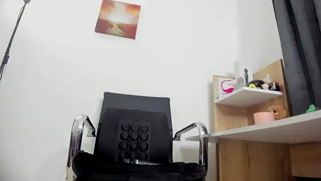 nia__white's Live XXX Chat