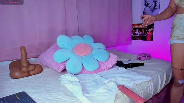 tellmebri 即時 XXX 聊天